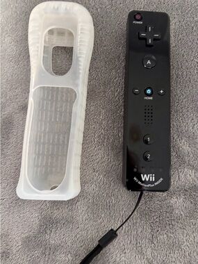 Nintendo Wii Remote Controller in Black with Translucent Sleeve